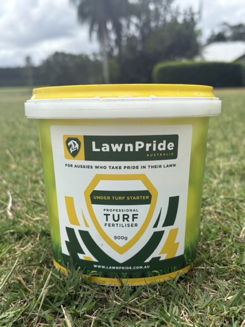 LawnPride Under Turf Starter - 900g